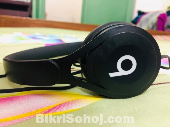 Beats EP headphone